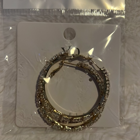 Hoop Earrings Women Silver Plated Jewelry White Sapphire Simulated - Picture 2 of 3